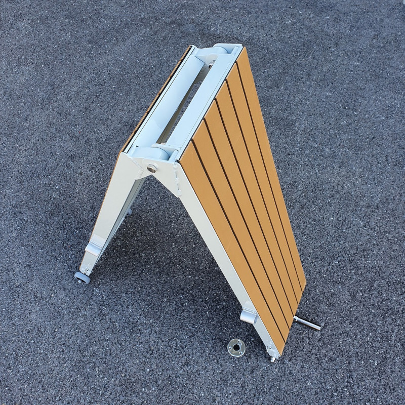 Passerelle légère BASE GRISE en alu pliable - Revêtement mousse 3M