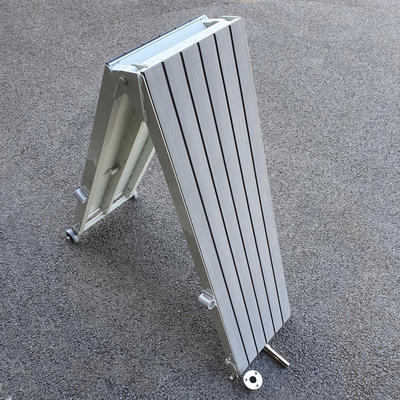 Passerelle légère BASE GRISE en alu pliable - Revêtement mousse 3M