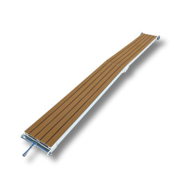Passerelle légère blanche en alu pliable avec revêtement mousse 3M
